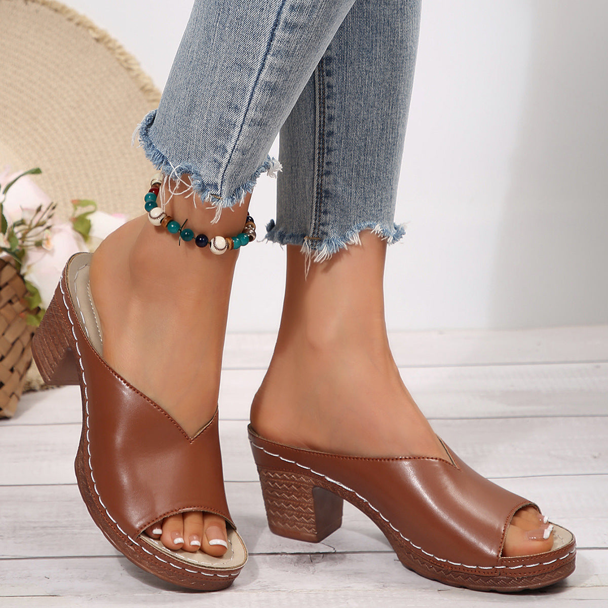 Summer V Cut Fish Mouth High Heel Slippers Women Thick Heel Beach Slippers